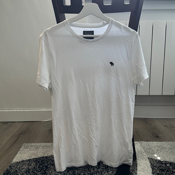 Abercrombie & Fitch Other - Abercrombie & Fitch - White T-Shirt - Small